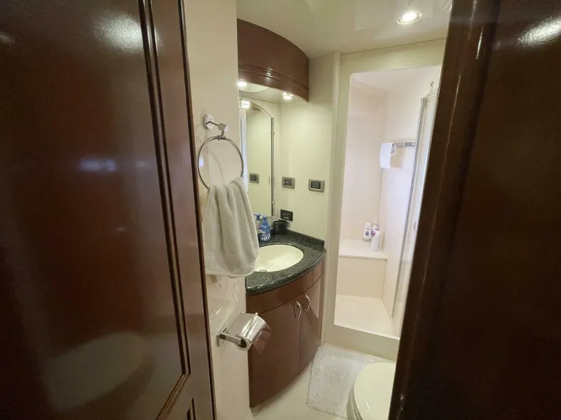 Slide: The Image of Carver Yachts 56 VOYAGER 2006 - 5020667