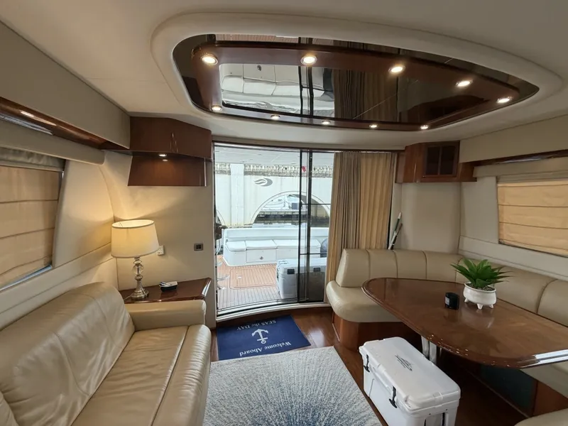 Slide: The Image of Carver Yachts 56 VOYAGER 2006 - 7585218