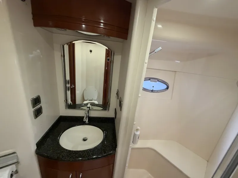 Slide: The Image of Carver Yachts 56 VOYAGER 2006 - 7585230