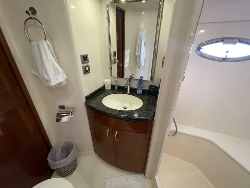 Slide: The Image of Carver Yachts 56 VOYAGER 2006 - 5020671