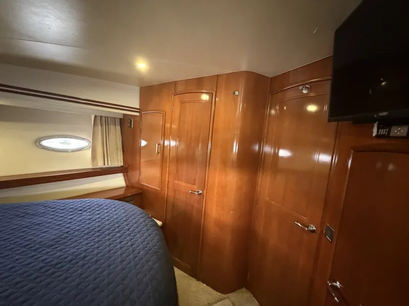 Slide: The Image of Carver Yachts 56 VOYAGER 2006 - 7585235