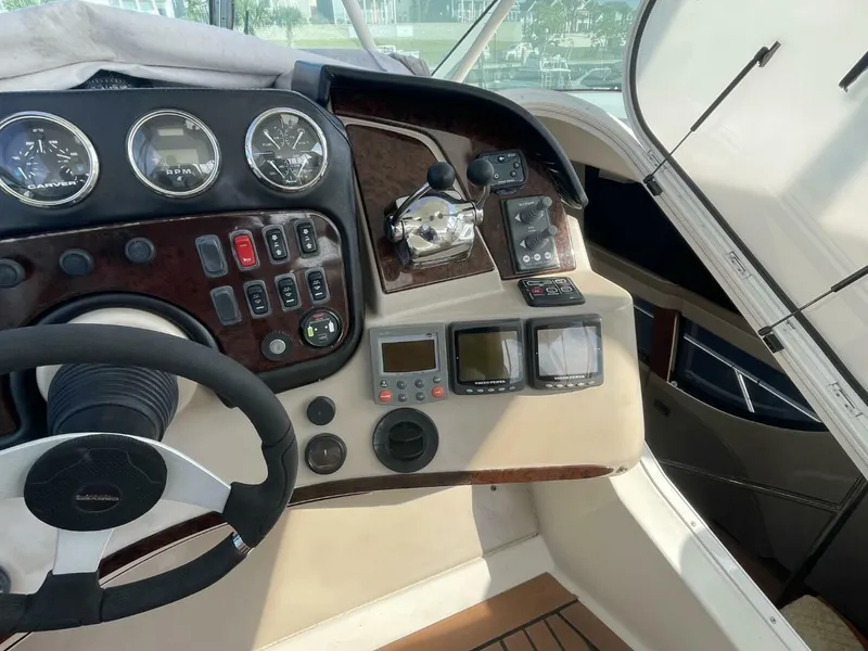 Slide: The Image of Carver Yachts 56 VOYAGER 2006 - 5020714