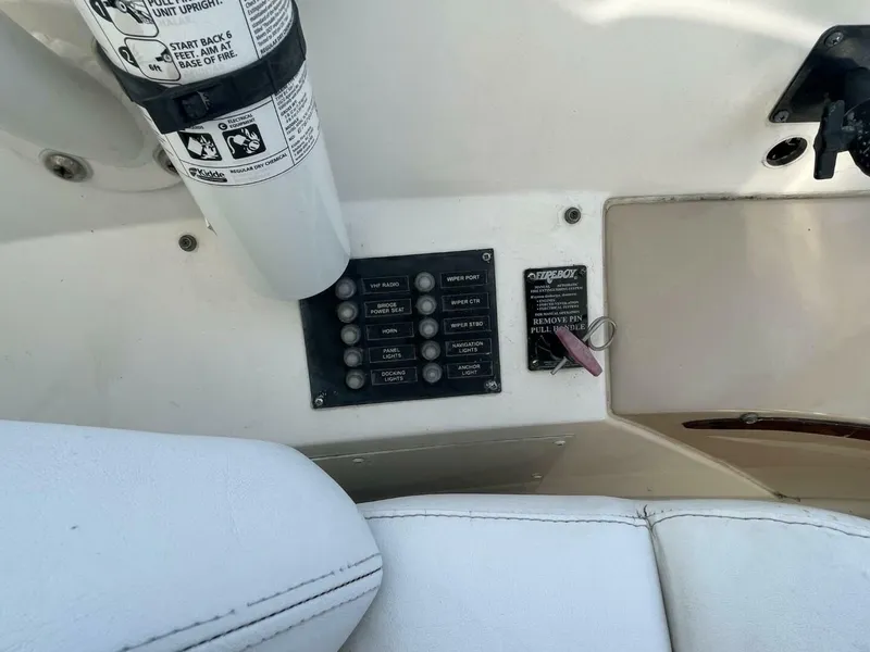 Slide: The Image of Carver Yachts 56 VOYAGER 2006 - 5020715