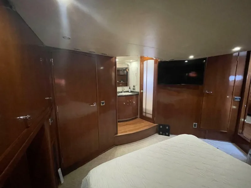 Slide: The Image of Carver Yachts 56 VOYAGER 2006 - 5020655
