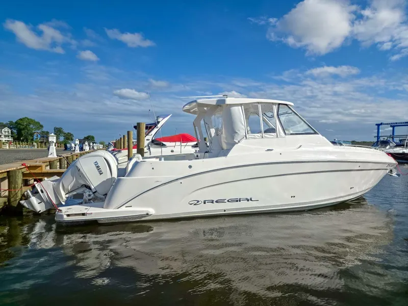 Slide: The Image of Regal 33 SAV 2025 - 5577611