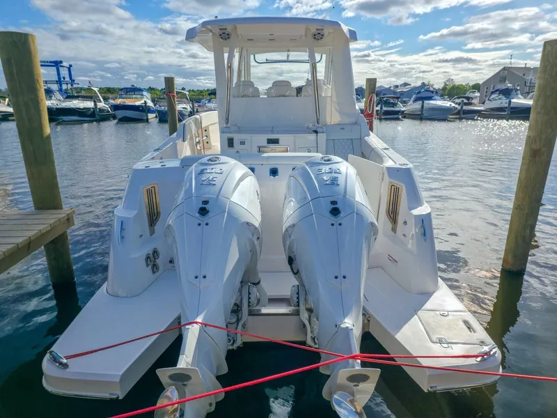 Slide: The Image of Regal 33 SAV 2025 - 5577613