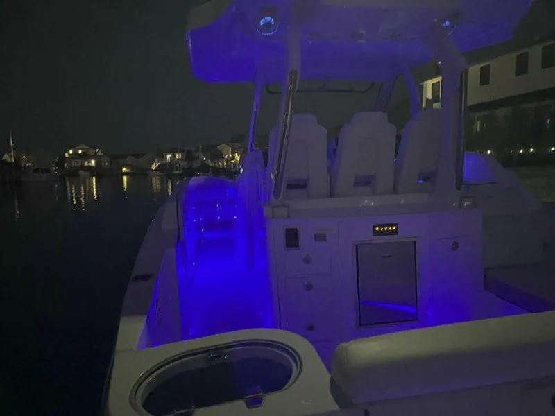 Slide: The Image of Regal 33 SAV 2025 - 5593167