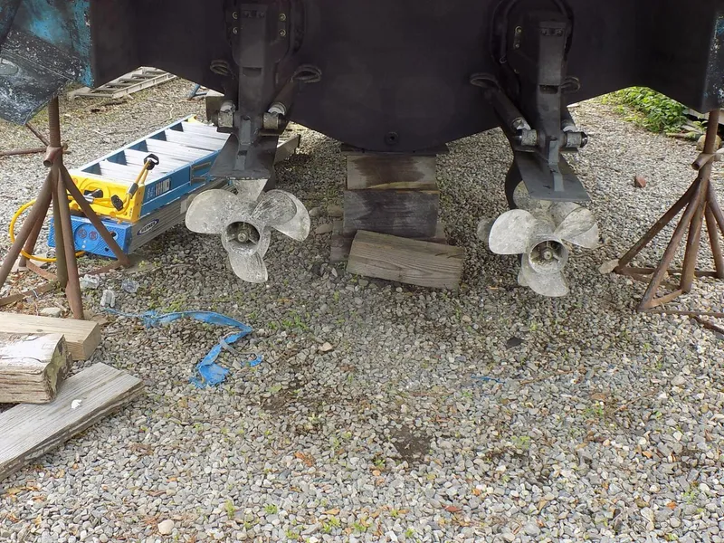 Slide: The Image of Twin props - 5376759