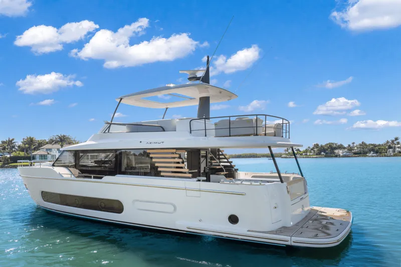 Slide: The Image of Azimut Magellano 60 2025 - 5121249