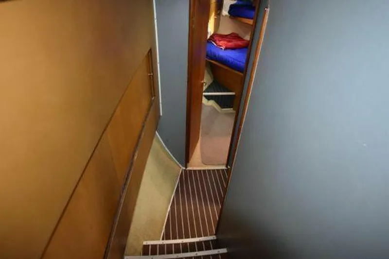 Slide: The Image of Ocean Yachts 40 2003 - 5022956