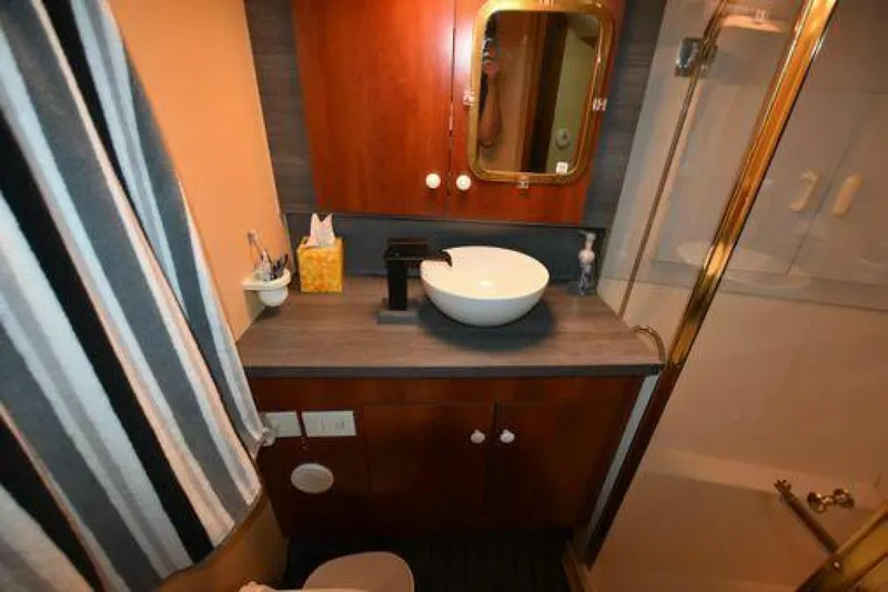 Slide: The Image of Ocean Yachts 40 2003 - 5022960