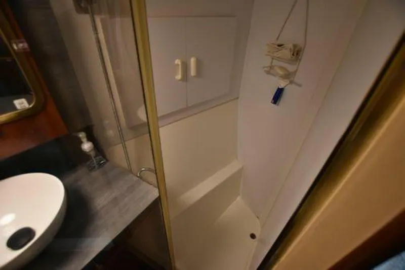 Slide: The Image of Ocean Yachts 40 2003 - 5022961