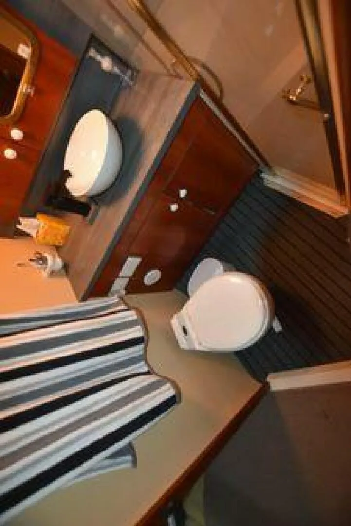 Slide: The Image of Ocean Yachts 40 2003 - 5022962