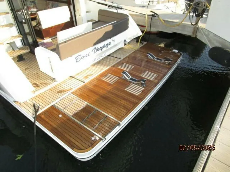 Slide: The Image of 42' Galeon swimplatform1 - 5023852