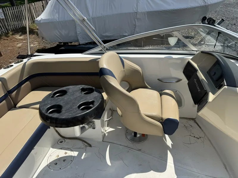 Slide: The Image of Hurricane SunDeck 191 OB 2019 - 5527950