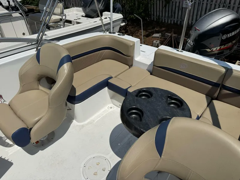 Slide: The Image of Hurricane SunDeck 191 OB 2019 - 5527948