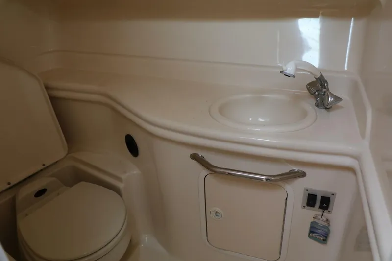 Slide: The Image of Sea Ray 320 Sundancer 2003 - 5024727