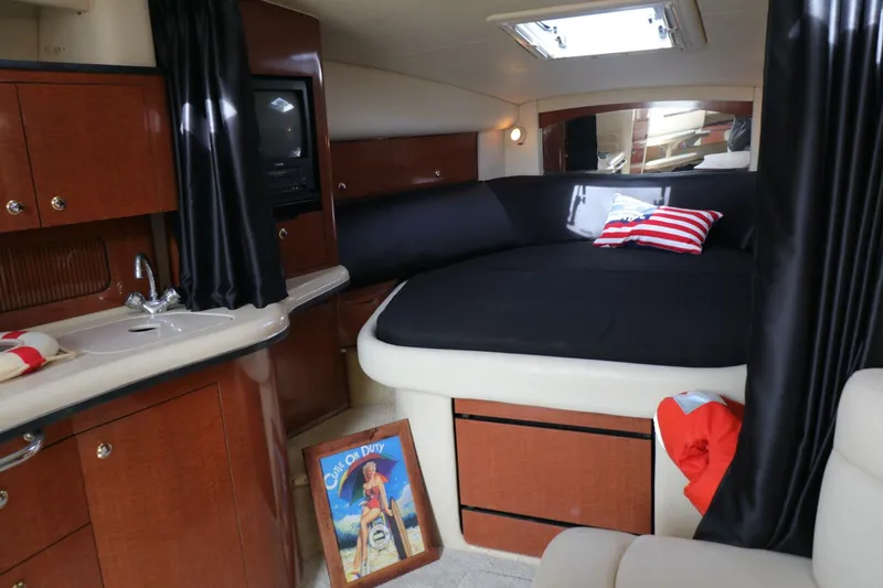 Slide: The Image of Sea Ray 320 Sundancer 2003 - 5024723