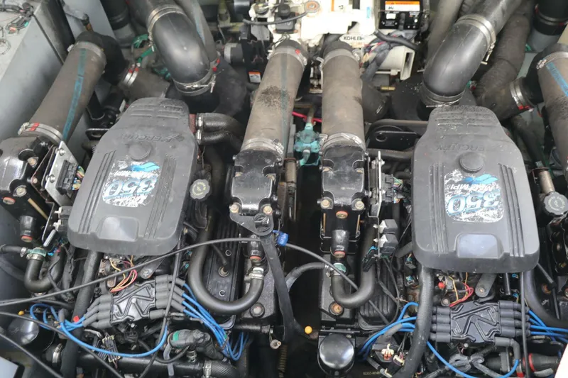 Slide: The Image of Sea Ray 320 Sundancer 2003 - 5024663