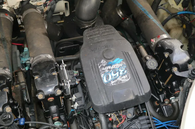 Slide: The Image of Sea Ray 320 Sundancer 2003 - 5024742