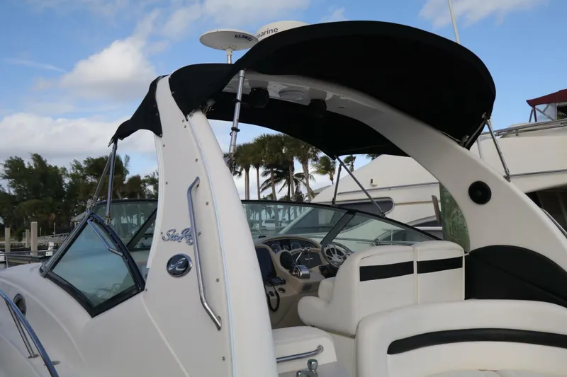 Slide: The Image of Sea Ray 320 Sundancer 2003 - 5024739