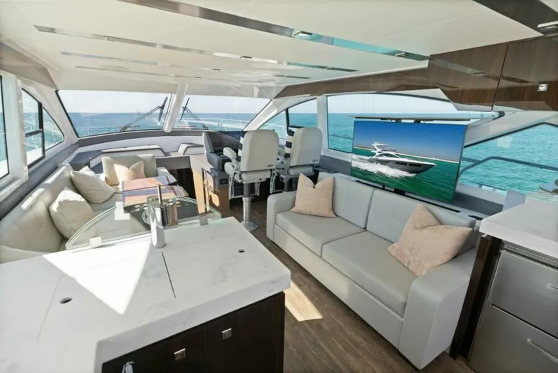 Slide: The Image of 2023 Cruisers Yachts 60 Cantius Fly- Salon - 5024588