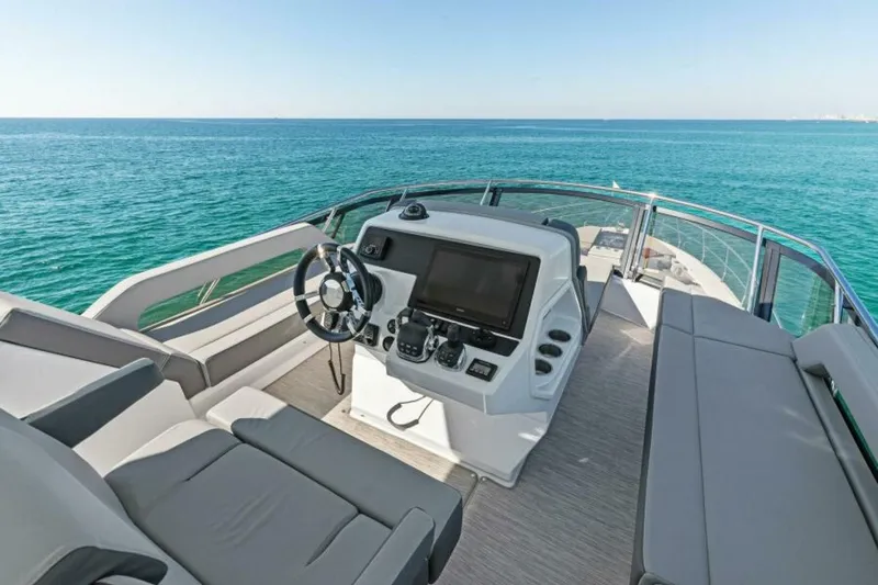 Slide: The Image of 2023 Cruisers Yachts 60 Cantius Fly  Flybridge 1 - 5024620