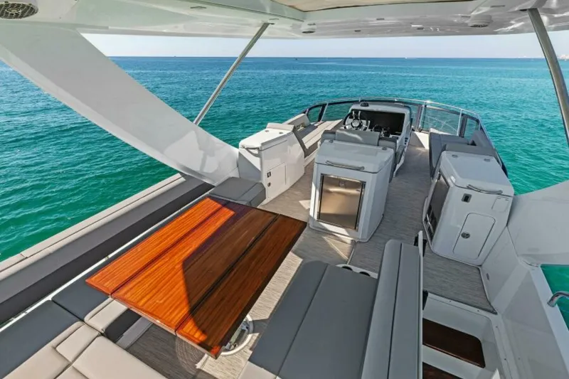 Slide: The Image of 2023 Cruisers Yachts 60 Cantius Fly  Flybridge 2 - 5024621