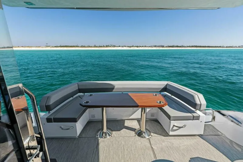 Slide: The Image of 2023 Cruisers Yachts 60 Cantius Fly-Cockpit - 5024625