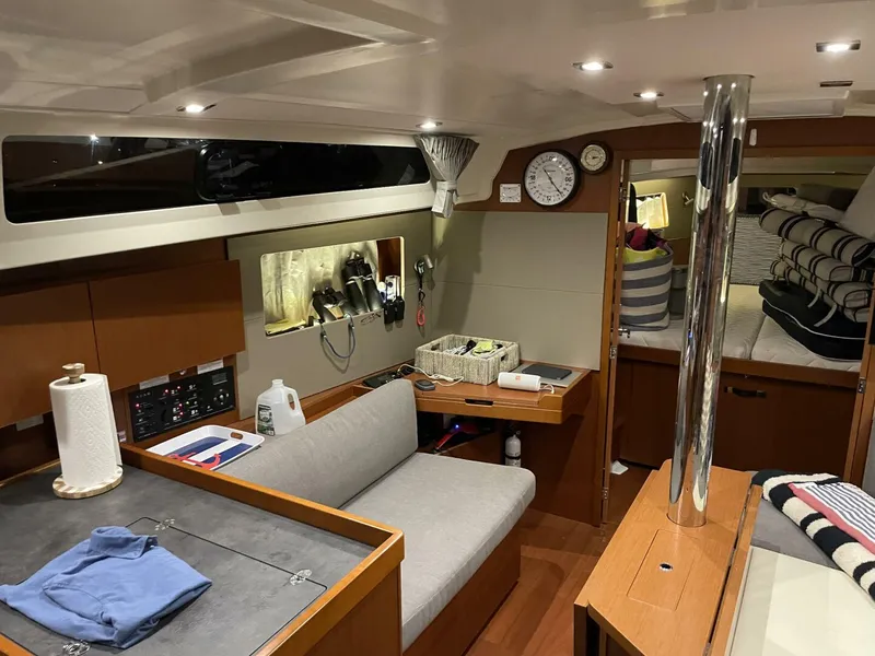 Slide: The Image of Beneteau 41.1 2018 - 5026737