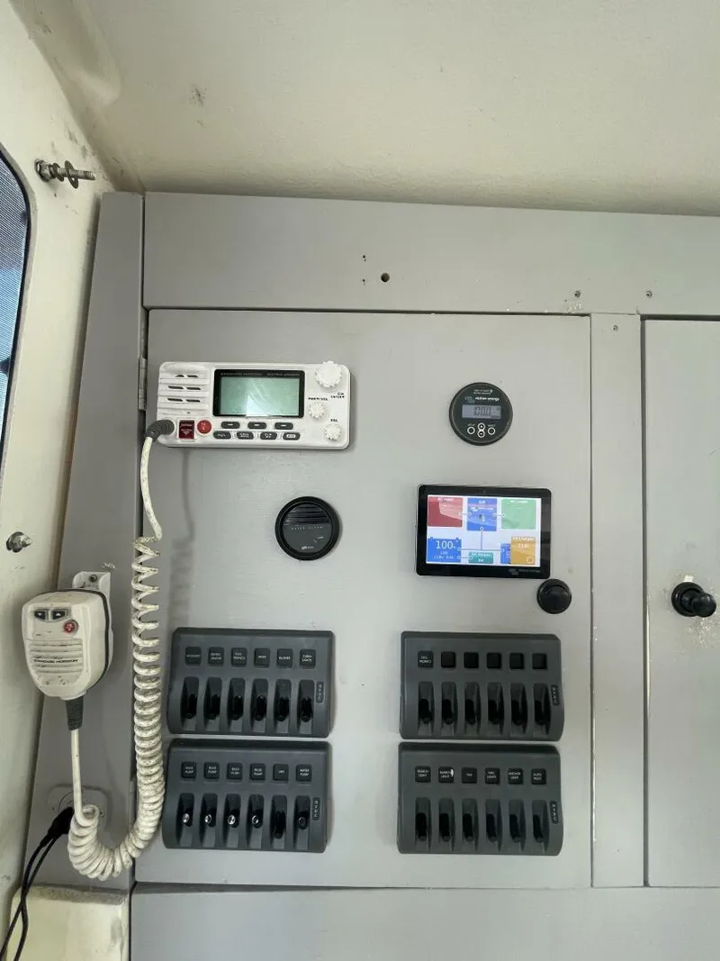 Slide: The Image of Fountaine Pajot Mahe 2014 - 5042943