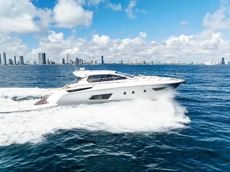 Slide: The Image of Azimut Atlantis 2016 - 5057741