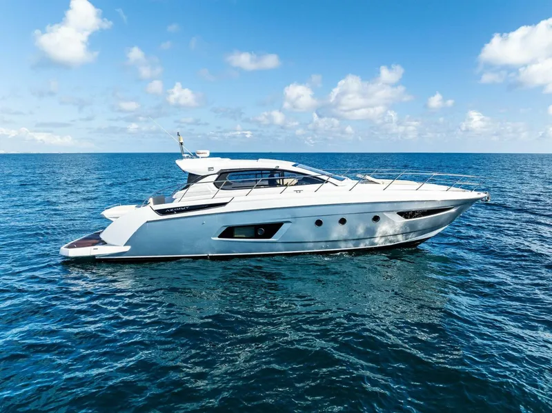 Slide: The Image of Azimut Atlantis 2016 - 5057763