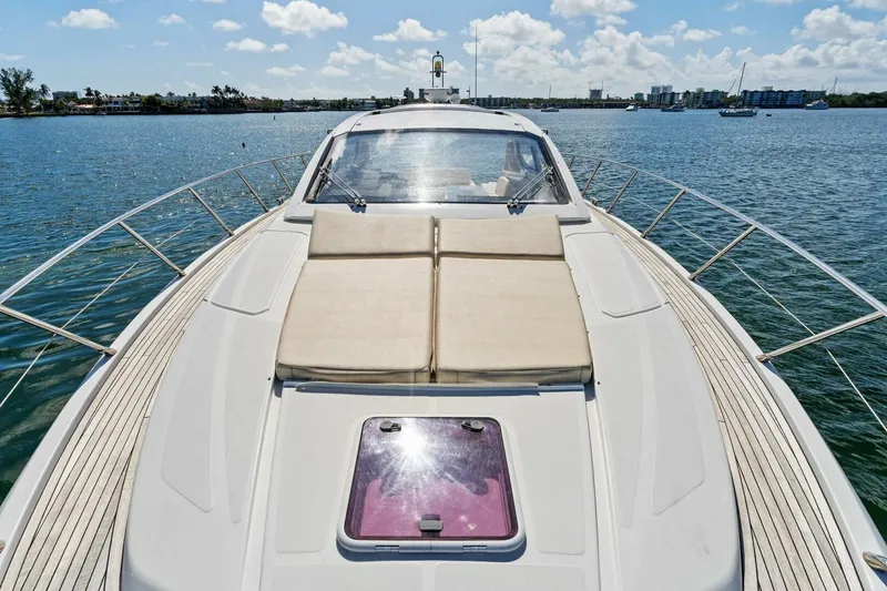 Slide: The Image of Azimut Atlantis 2016 - 5057790