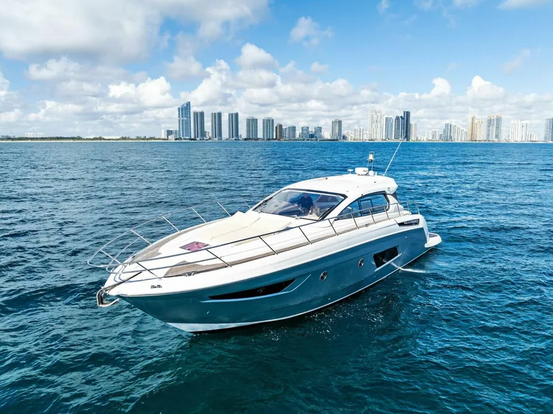 Slide: The Image of Azimut Atlantis 2016 - 5057753