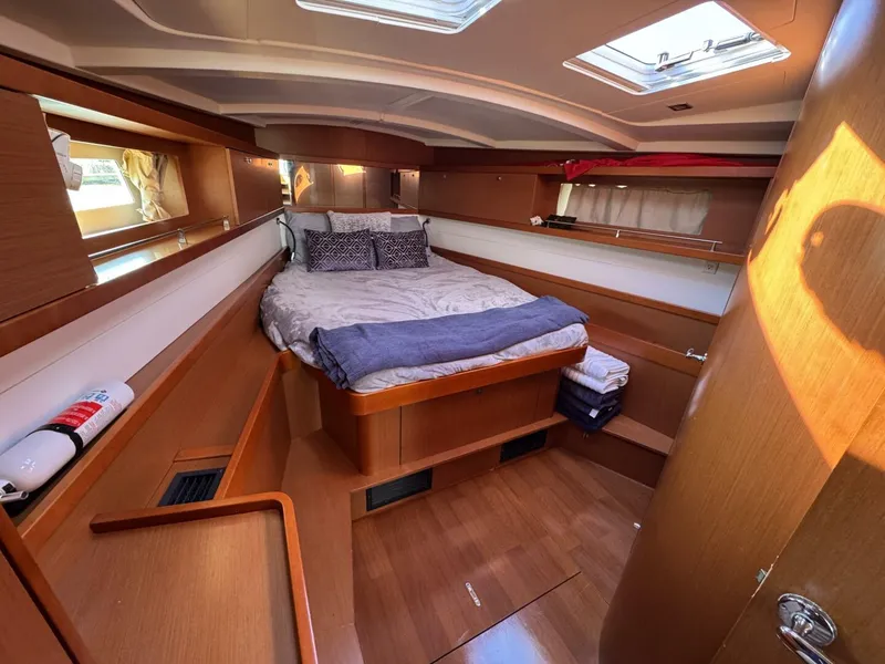 Slide: The Image of Beneteau Oceanis 45 2015 - 5065110