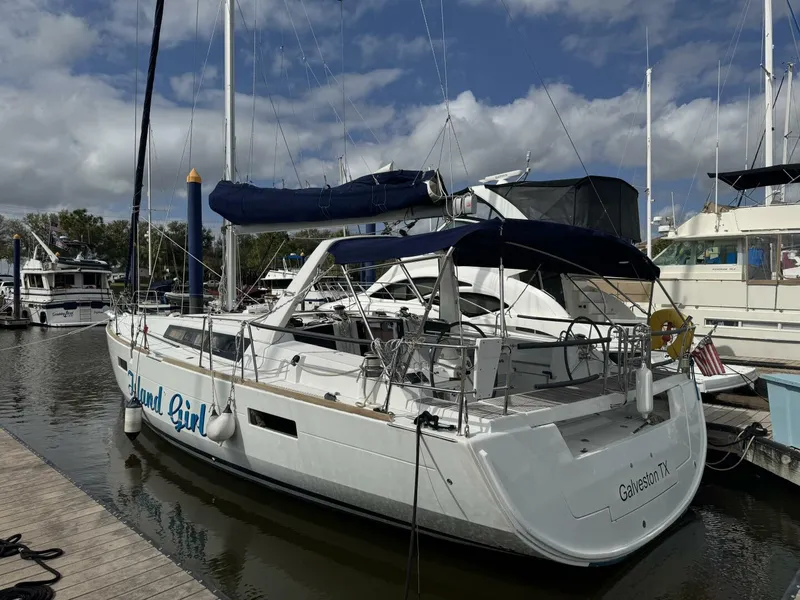 Slide: The Image of Beneteau Oceanis 45 2015 - 5027387