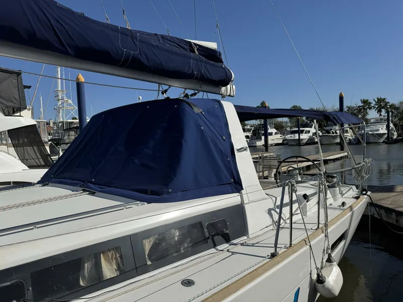 Slide: The Image of Beneteau Oceanis 45 2015 - 5107212