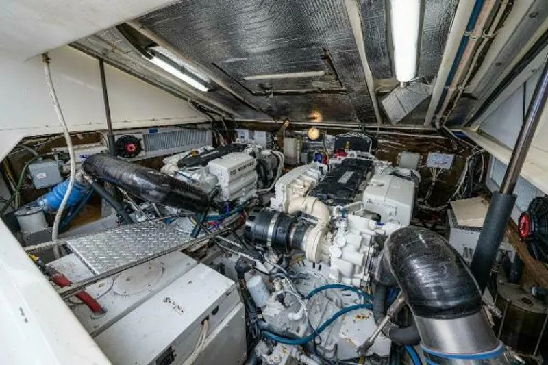 Slide: The Image of Albemarle 36 Sore Subject Engine Room 2007 Albemarle 36 Express Sore Subject - 5258157