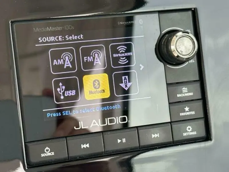 Slide: The Image of Pursuit 2019 325 Dual Console Helm Electronics - 5029362