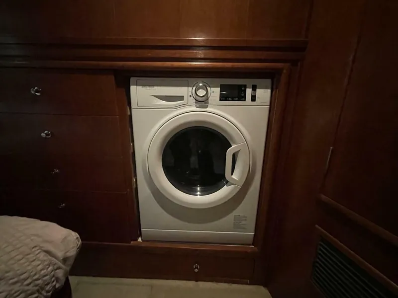 Slide: The Image of Carver Yachts 53 1998 - 5029626