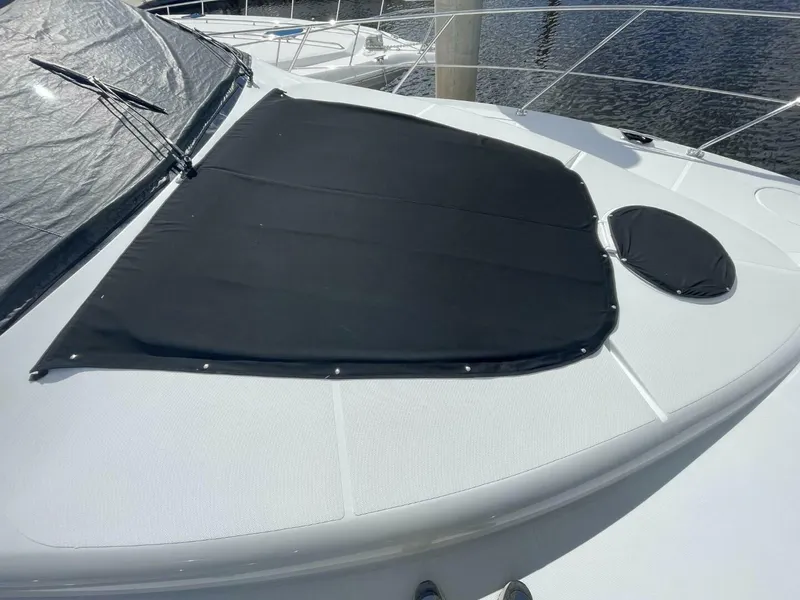 Slide: The Image of Carver Yachts 53 1998 - 5029652