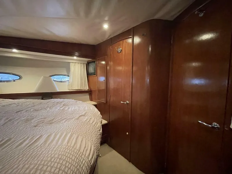 Slide: The Image of Carver Yachts 53 1998 - 5029704