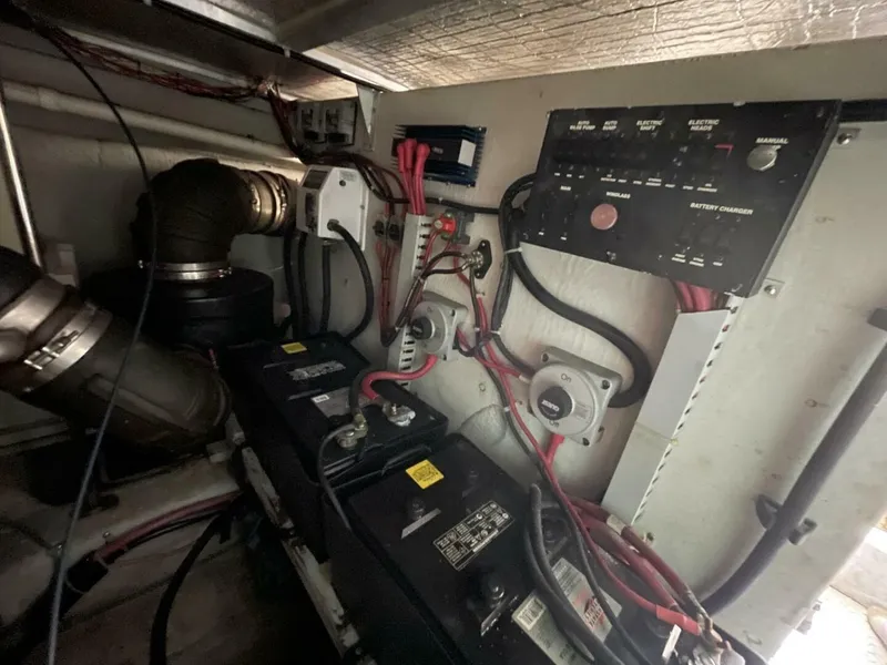 Slide: The Image of Carver Yachts 53 Voyager 1998 - 5029643