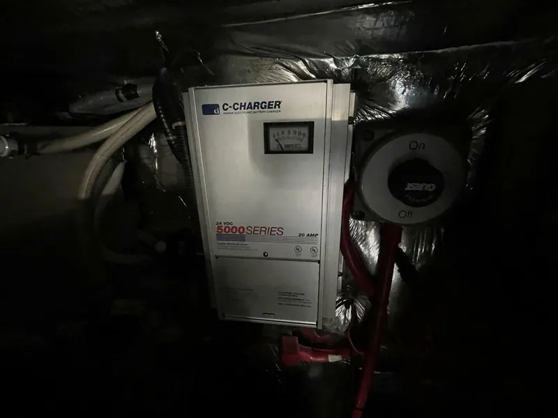 Slide: The Image of Carver Yachts 53 Voyager 1998 - 5029650