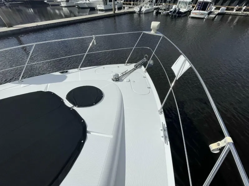 Slide: The Image of Carver Yachts 53 Voyager 1998 - 5029653