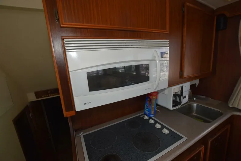 Slide: The Image of Hatteras 52 1987 - 5030120