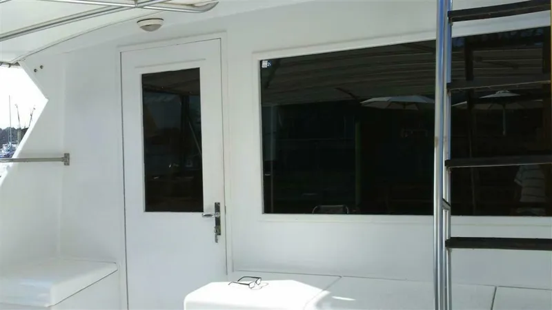 Slide: The Image of Hatteras 52 1987 - 5030151