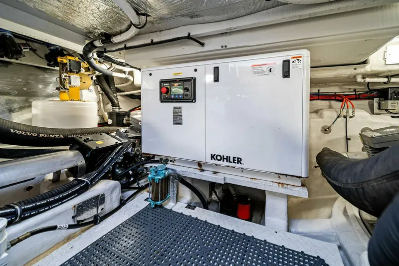 Slide: The Image of 2019 Cruisers 45 Cantius 'My Everything' Engine Room - 5031272