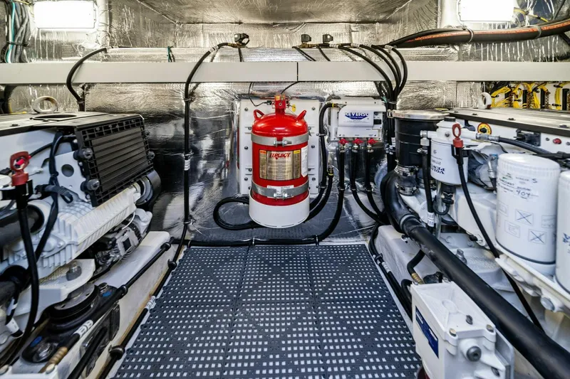 Slide: The Image of 2019 Cruisers 45 Cantius 'My Everything' - 5031276